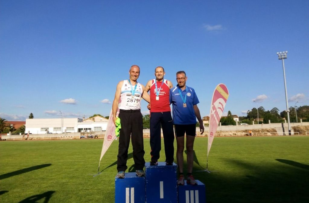 11 medallas para la Sociedad Gimnástica en el gallego de veteranos