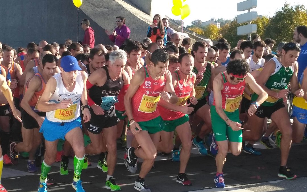 Pontevedra se llenó de corredores en la celebración del Medio Maratón