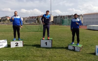 Los atletas del club han conseguido cuatro medallas en el Campeonato Gallego de Lanzamientos Largos